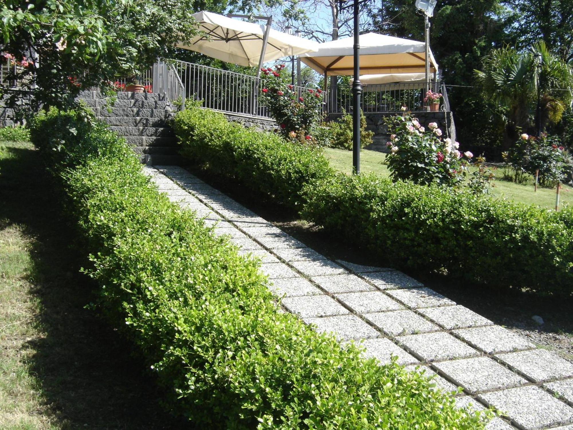 Ai Vecchi Crateri Guest House Sant'Alfio Luaran gambar