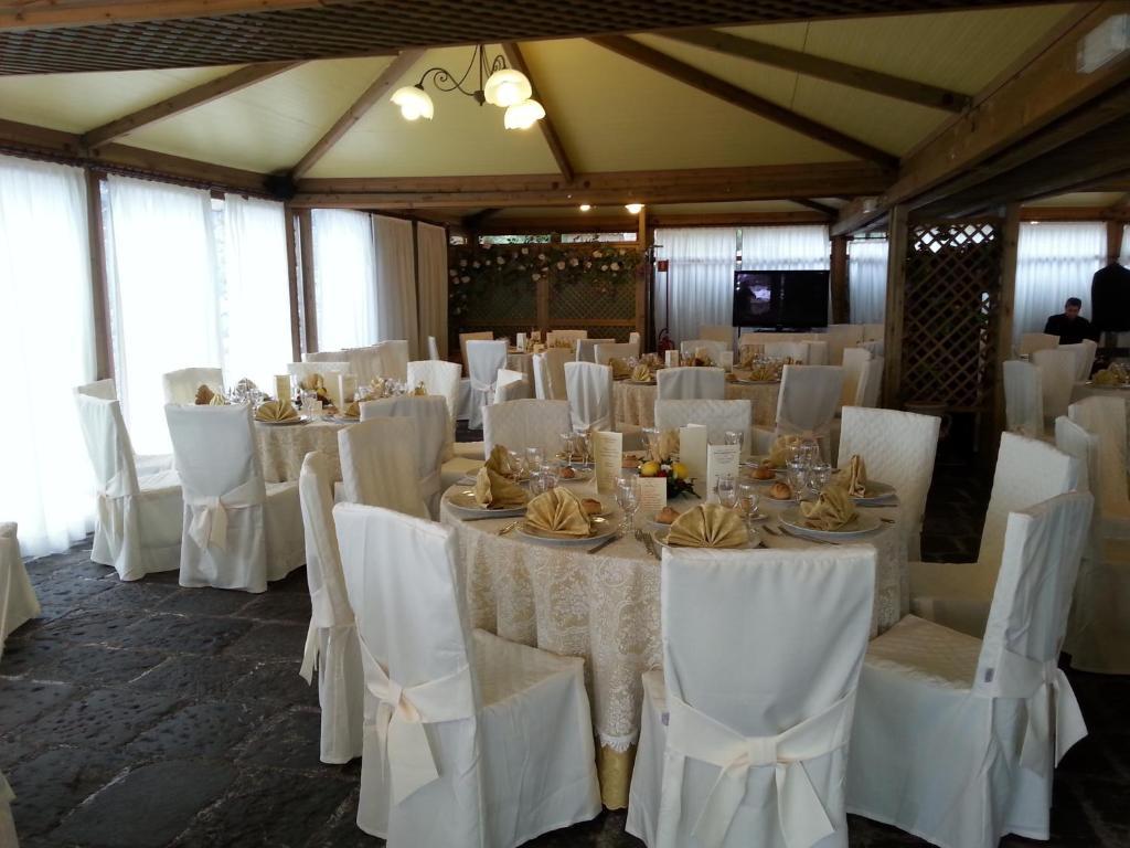 Ai Vecchi Crateri Guest House Sant'Alfio Luaran gambar